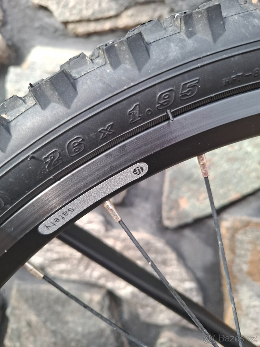 Kolo Leader Fox, velikost 16 - 6