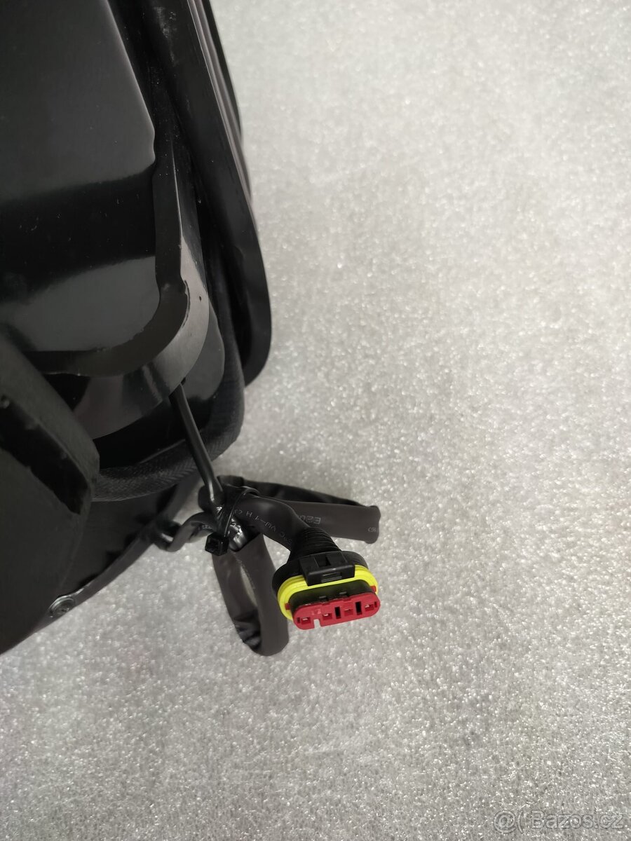 Vyhřívaná sedačka pro jeřáby s opěrkami, 24V - 6