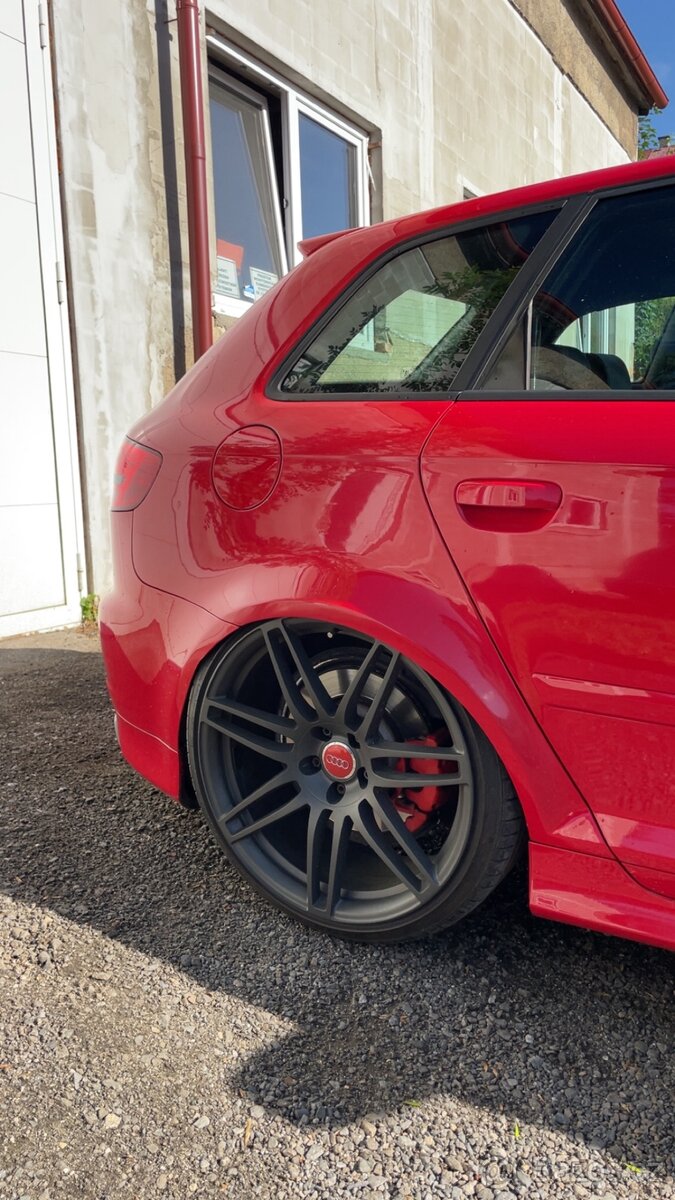 Audi A3 8P Sportback 3.2 VR6 - 6