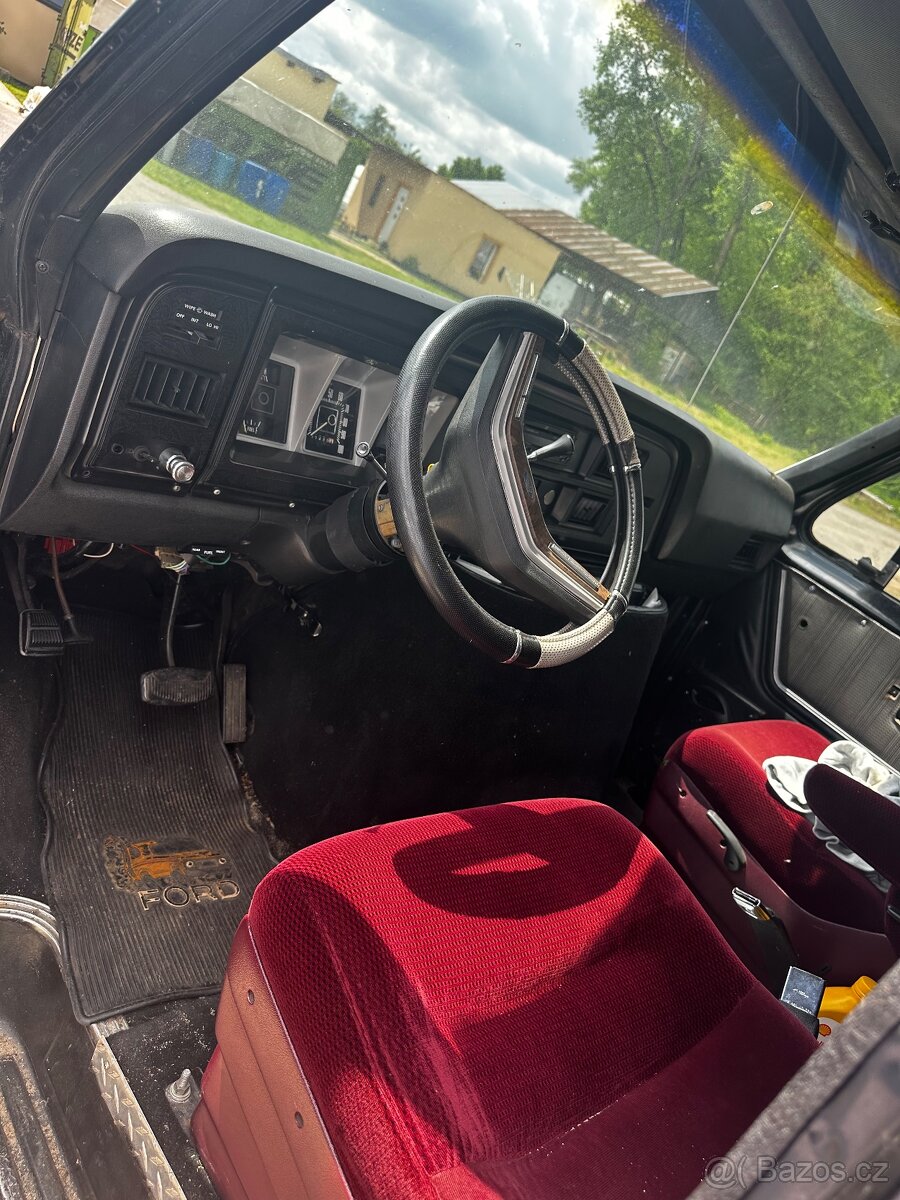 Ford E 350 centurion - 6