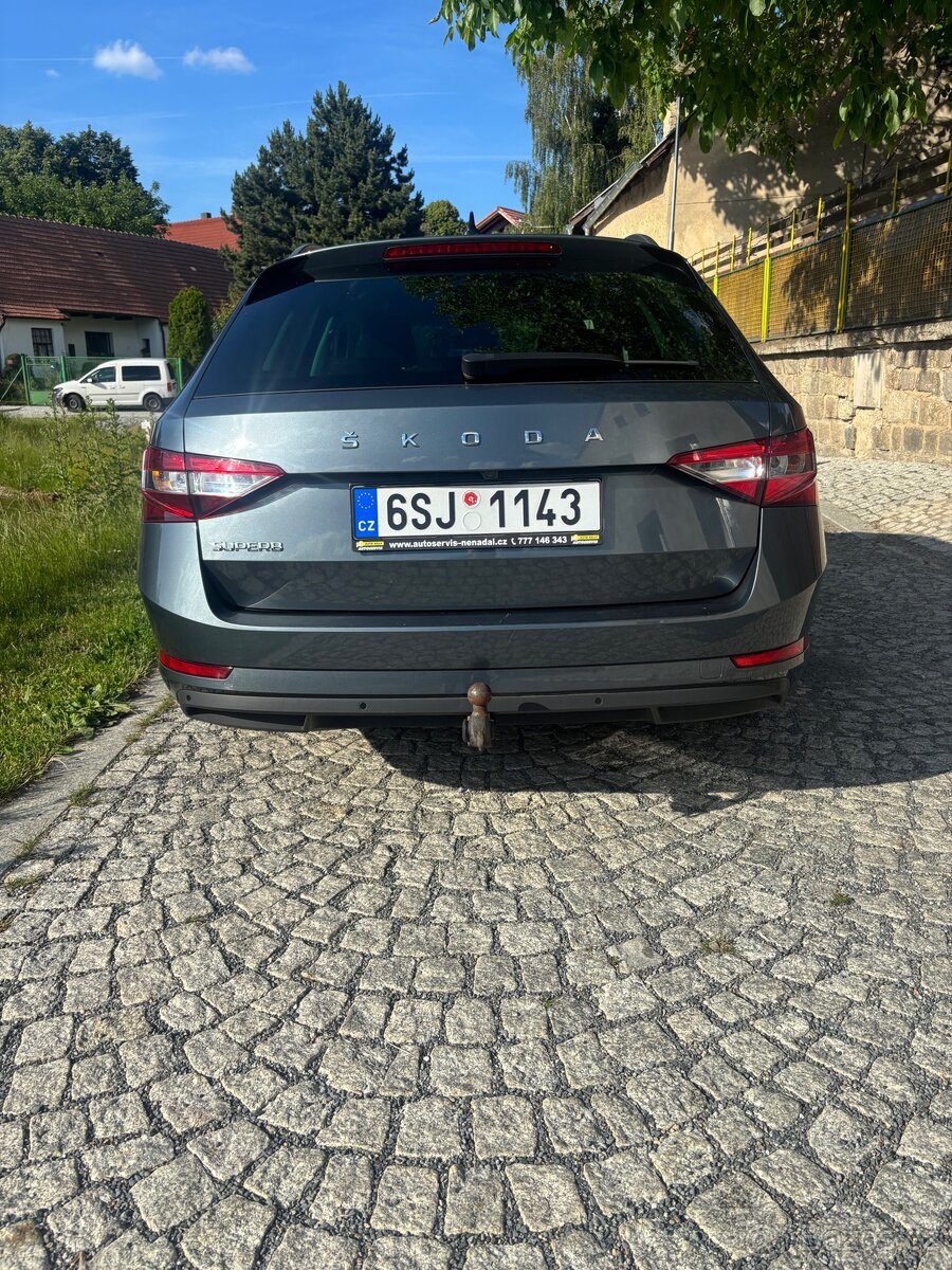 Škoda Superb combi 2,0 TDi , 103kw - 6