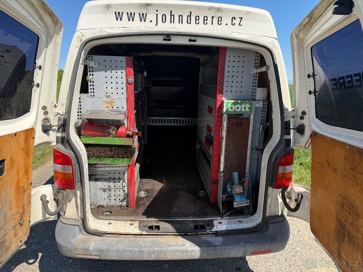 VW Transporter T5 1.9 - 6