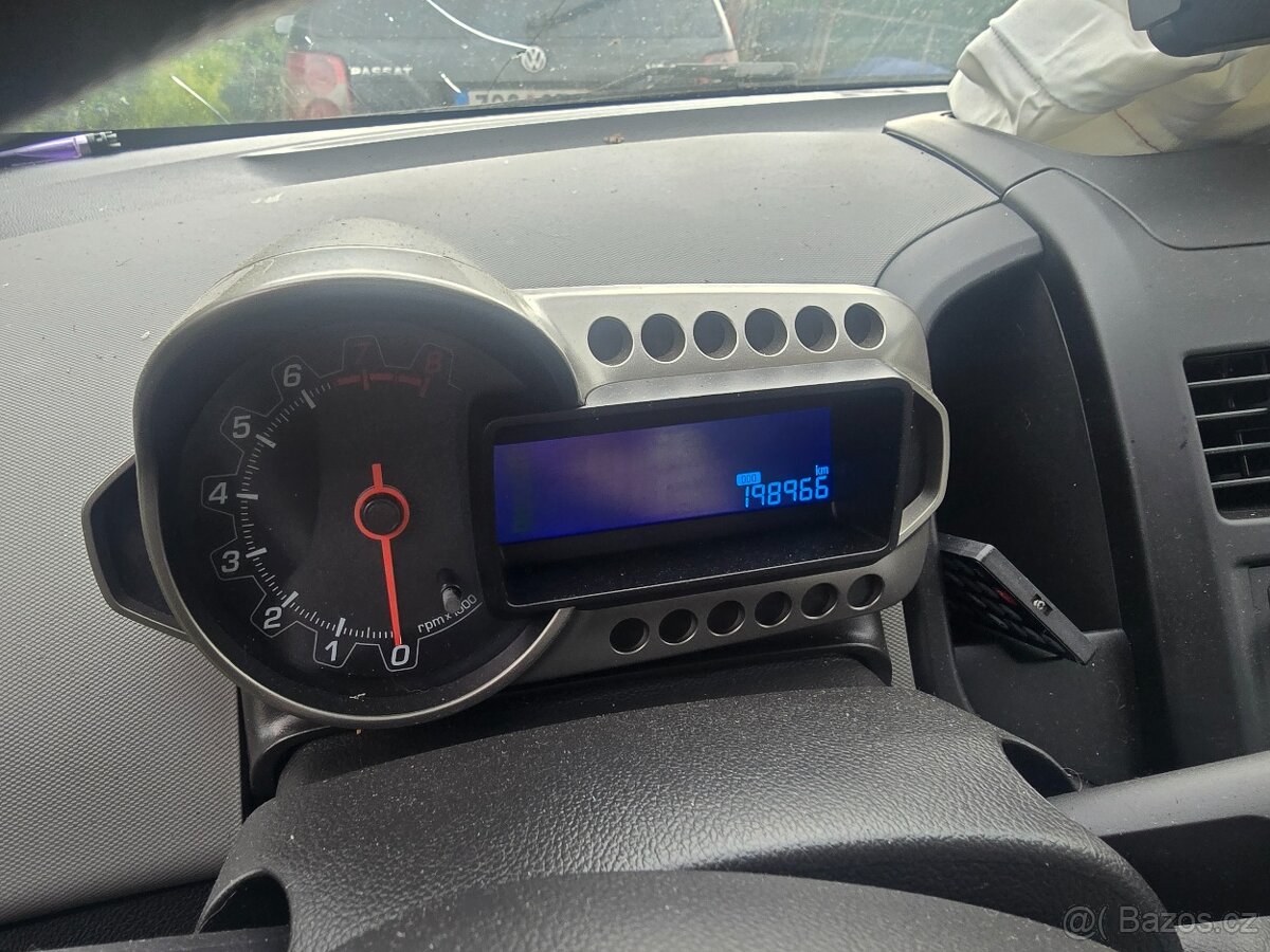 Chevrolet aveo - 6