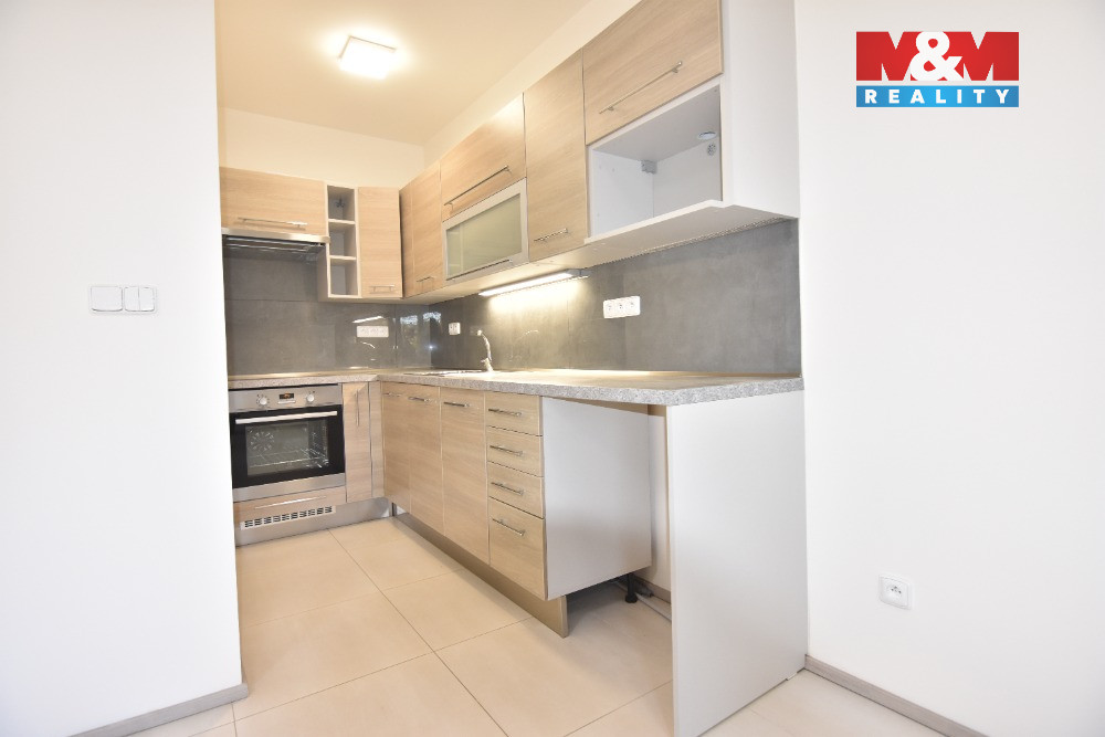 Pronájem bytu 2+kk, 34 m², Lysá nad Labem, ul. Sídliště - 6