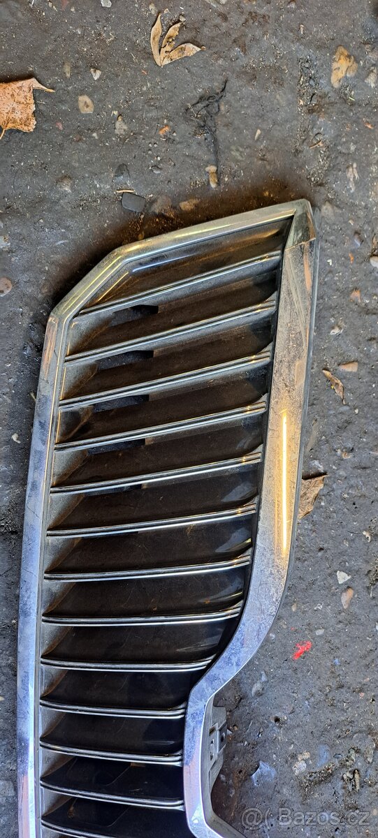 Mrizka chladice maska skoda superb II face lift - 6