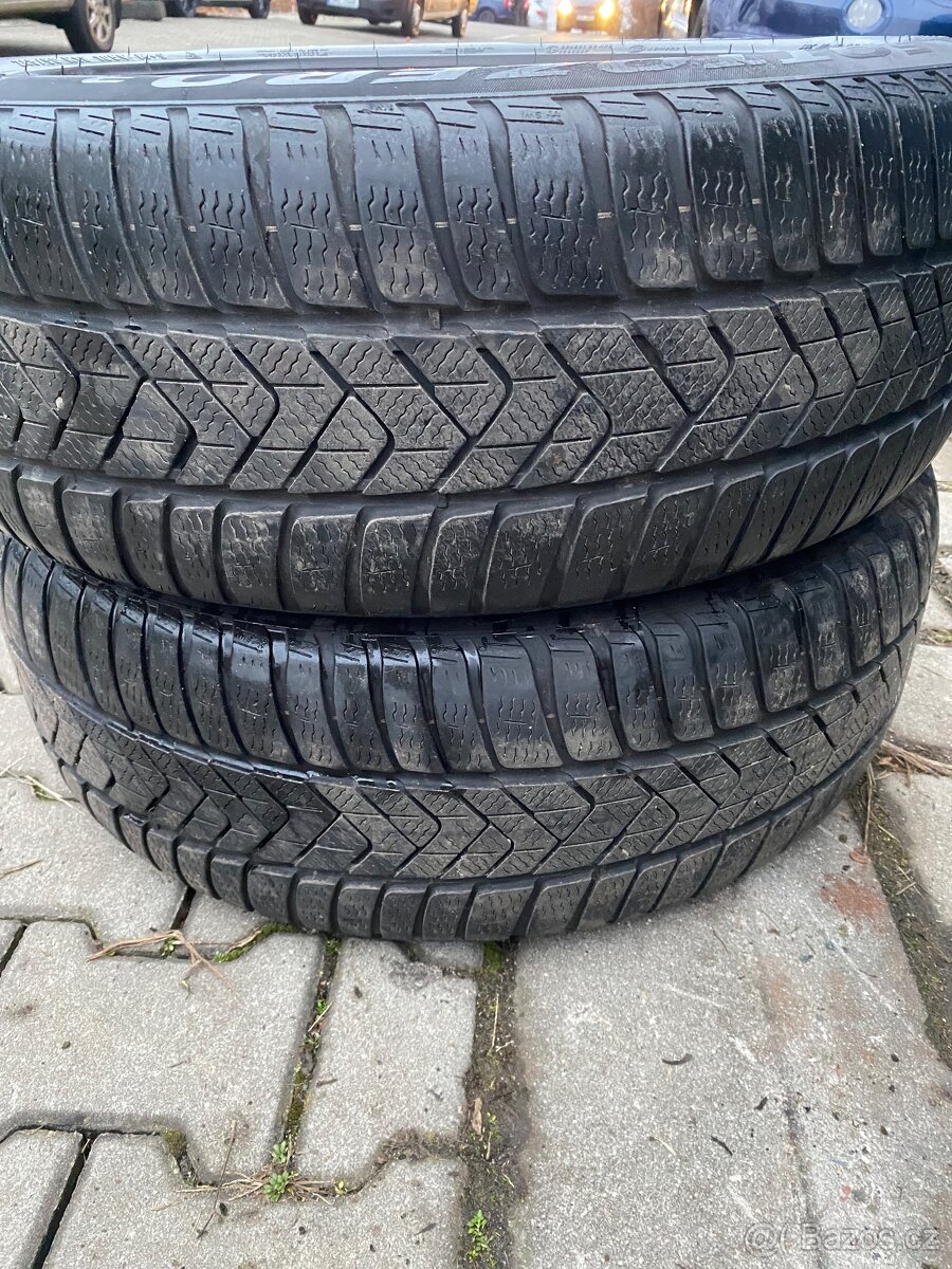 245/50/19 zimní runflat - 6