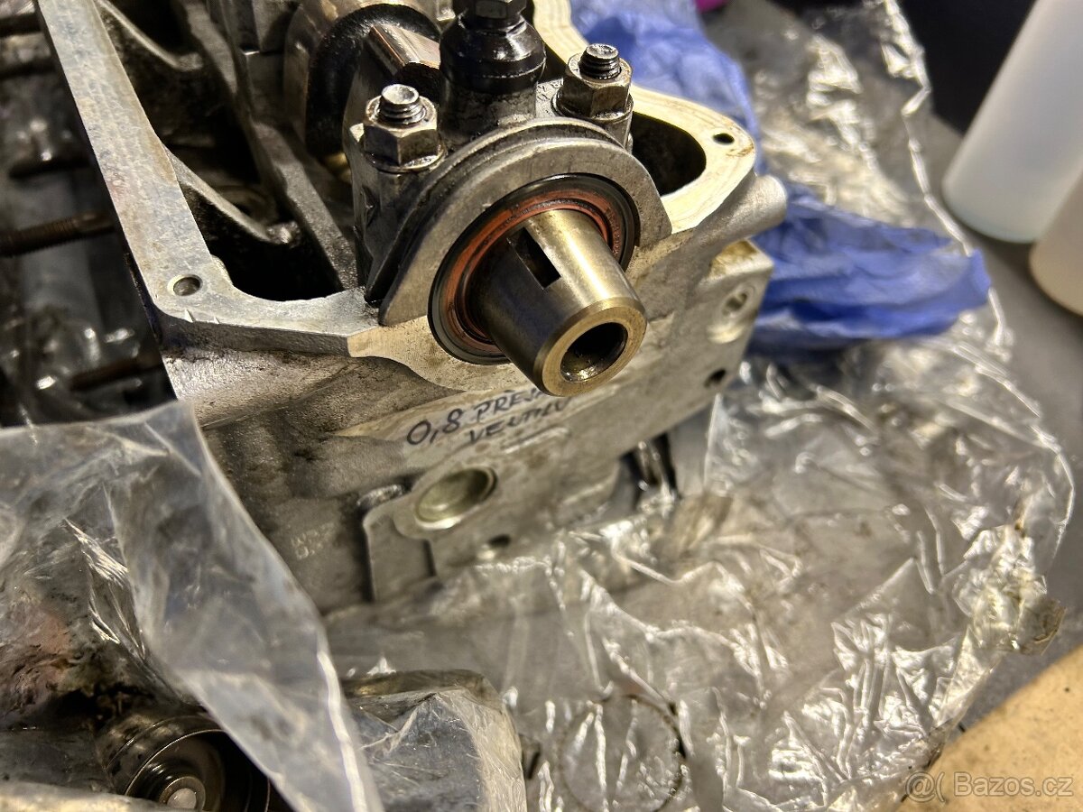 1.9 TDi AFN hlava motoru - 6