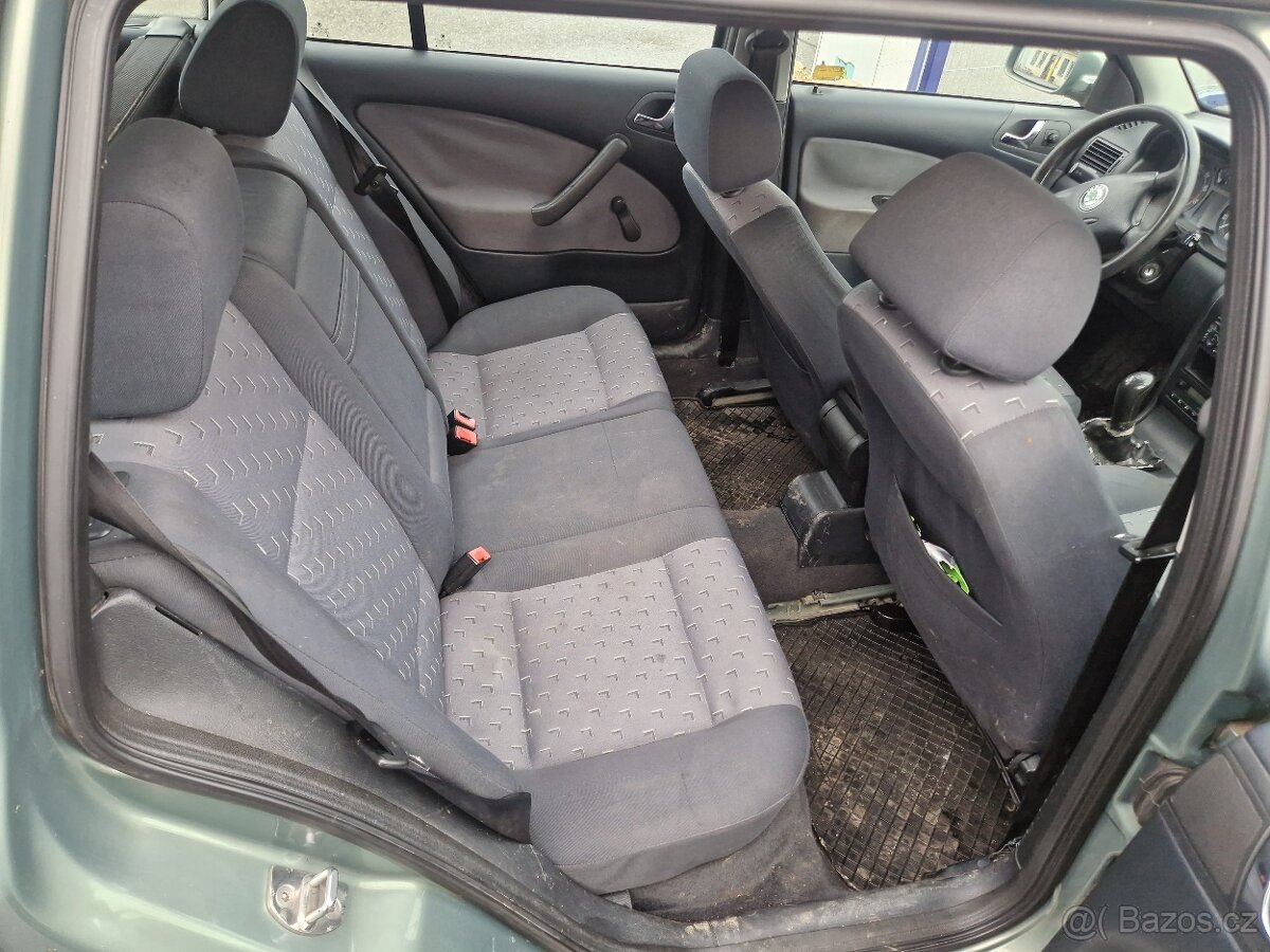 Škoda Octavia Combi 1.6 75kw - 6