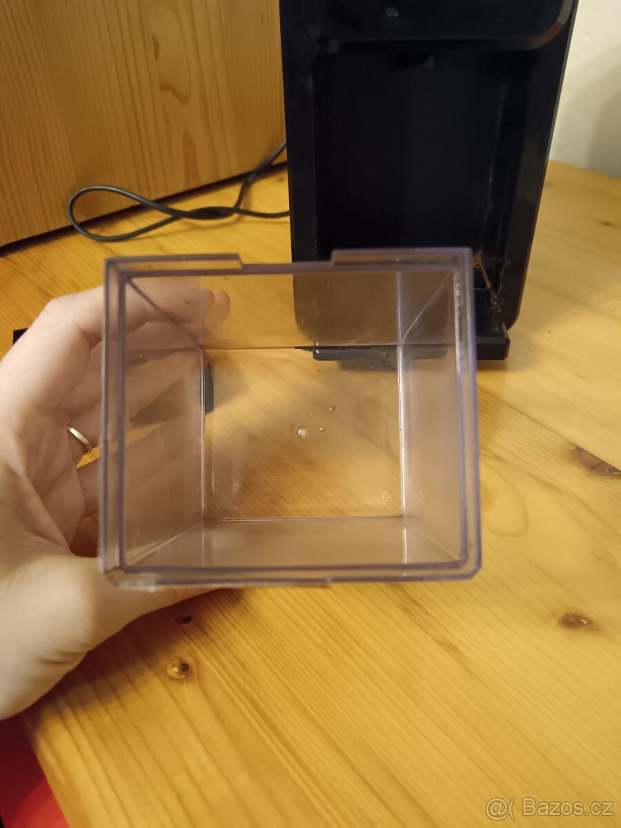 Mlýnek na kávu - 6