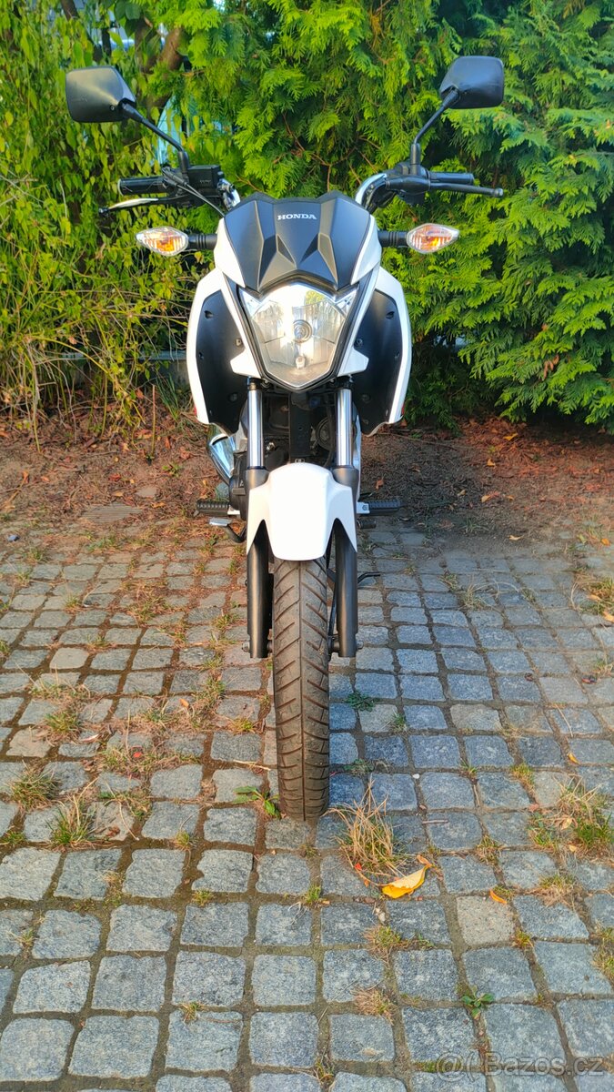 Honda CB 125 F - 6
