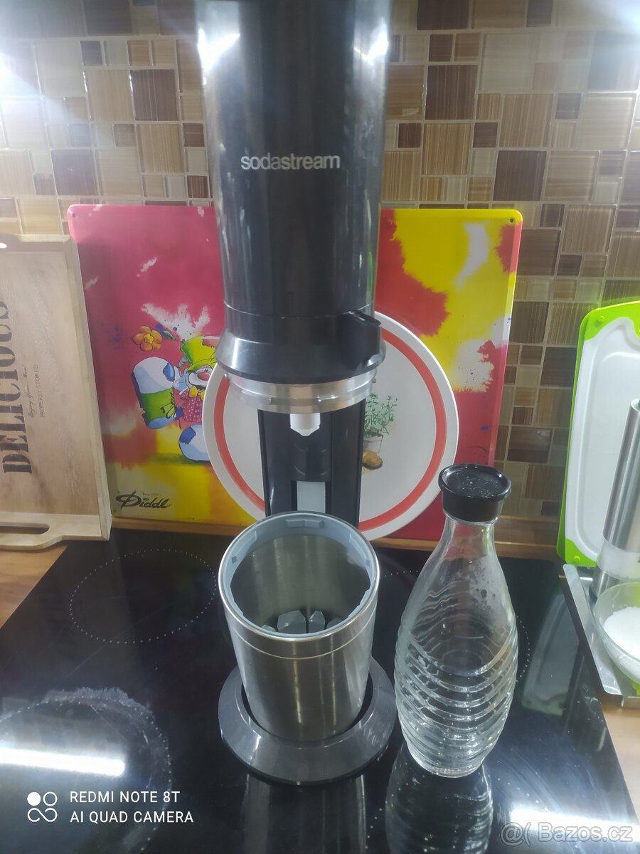 SODASTREAM CRYSTAL ČERNÝ + BOMBIČKA - BEZ SKLENĚNÉ LÁHVE - 6