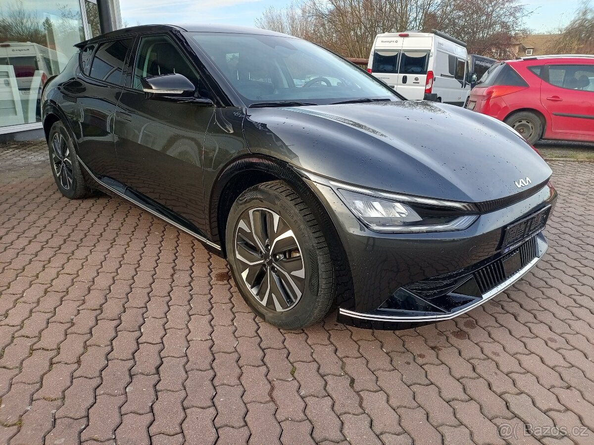 Kia EV6 - prodloužený dojezd - SOH 100 - Záruka - 6