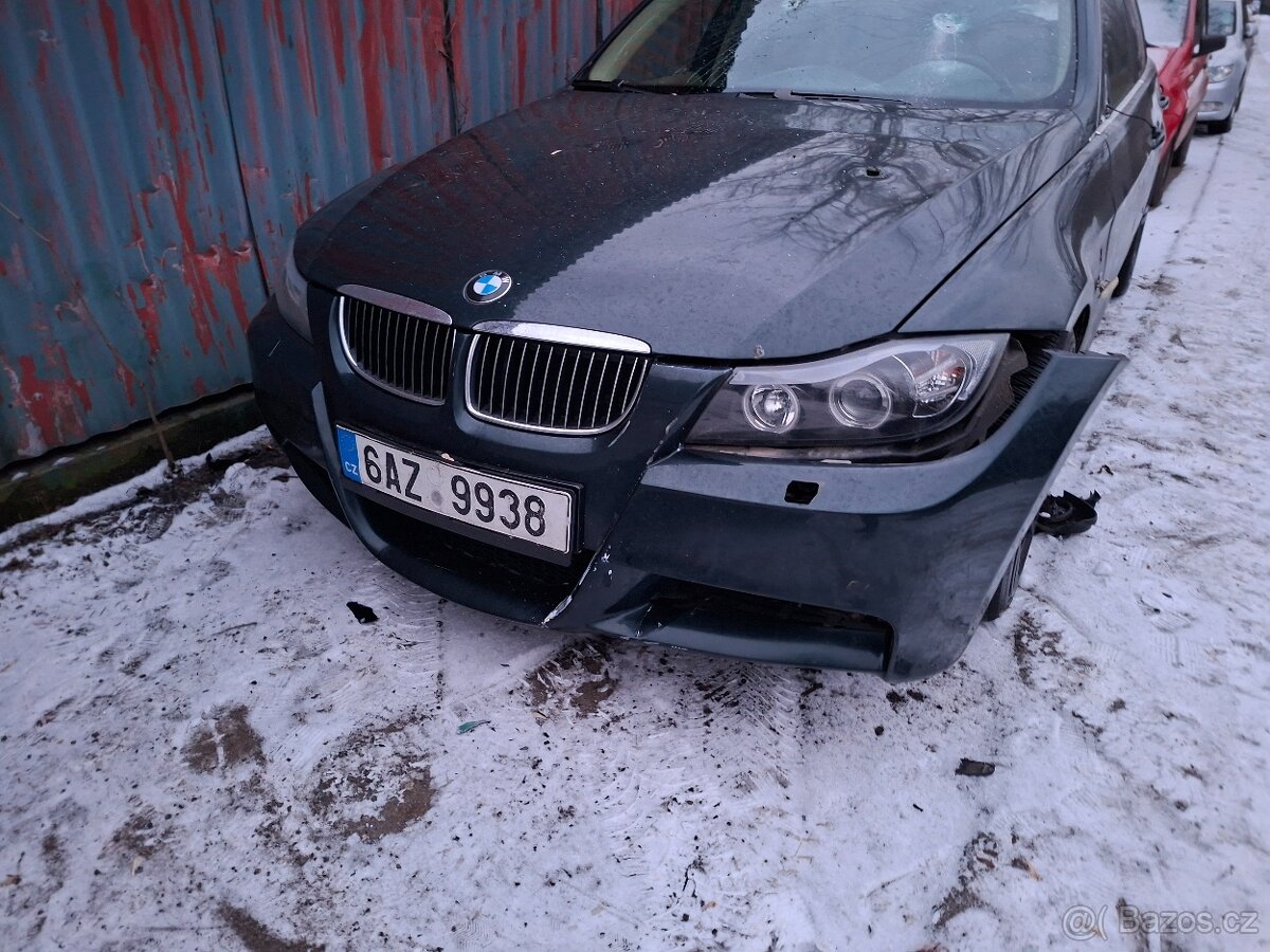 BMW e91 330d 2008 - Na náhradní díly - 6