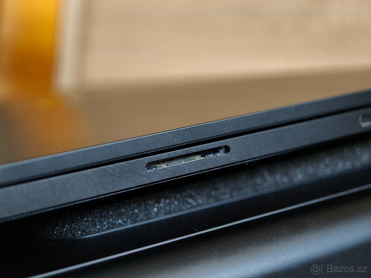 Herní notebook Razer Blade 15 Advanced (2022) – TOP stav + p - 6