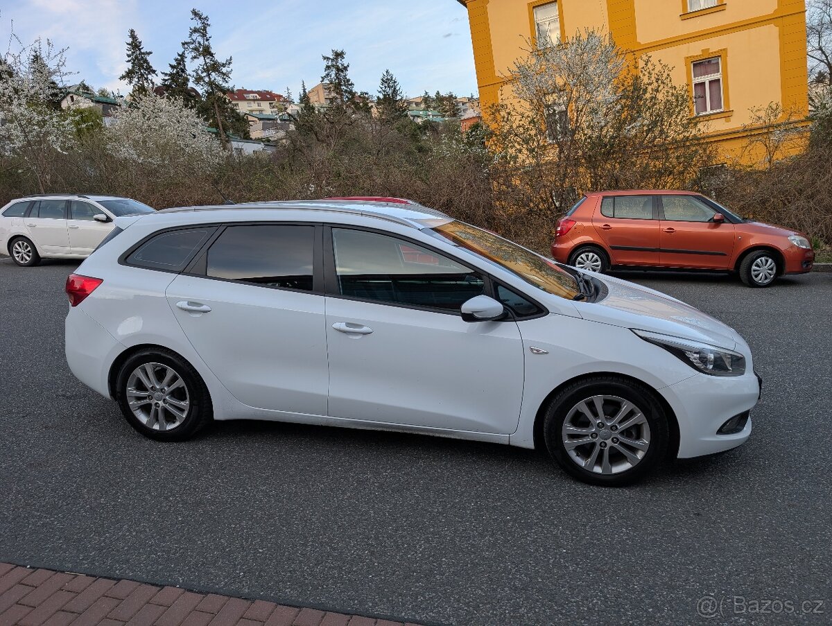 Kia Ceed SW 1.4i 73kw | 2012 - 6