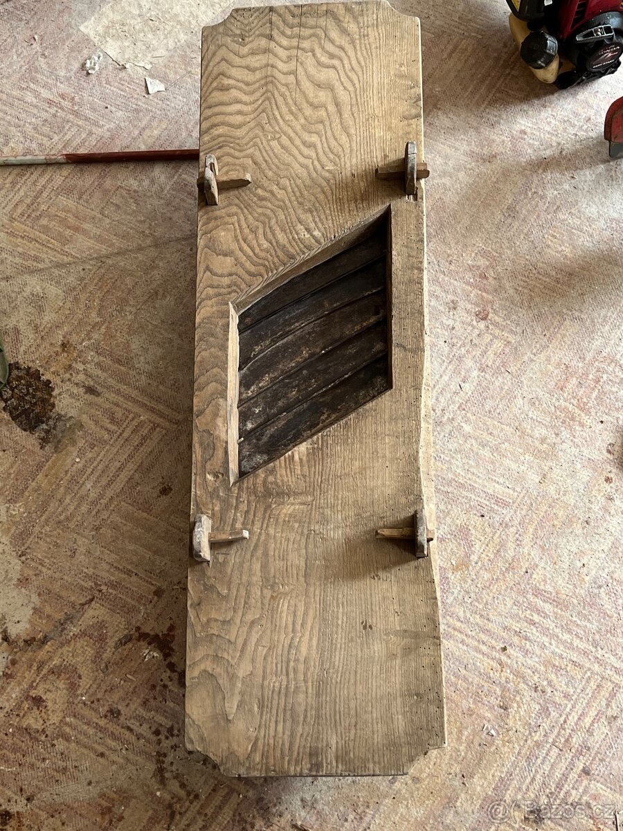 Staré krouhadlo na zeli - 6