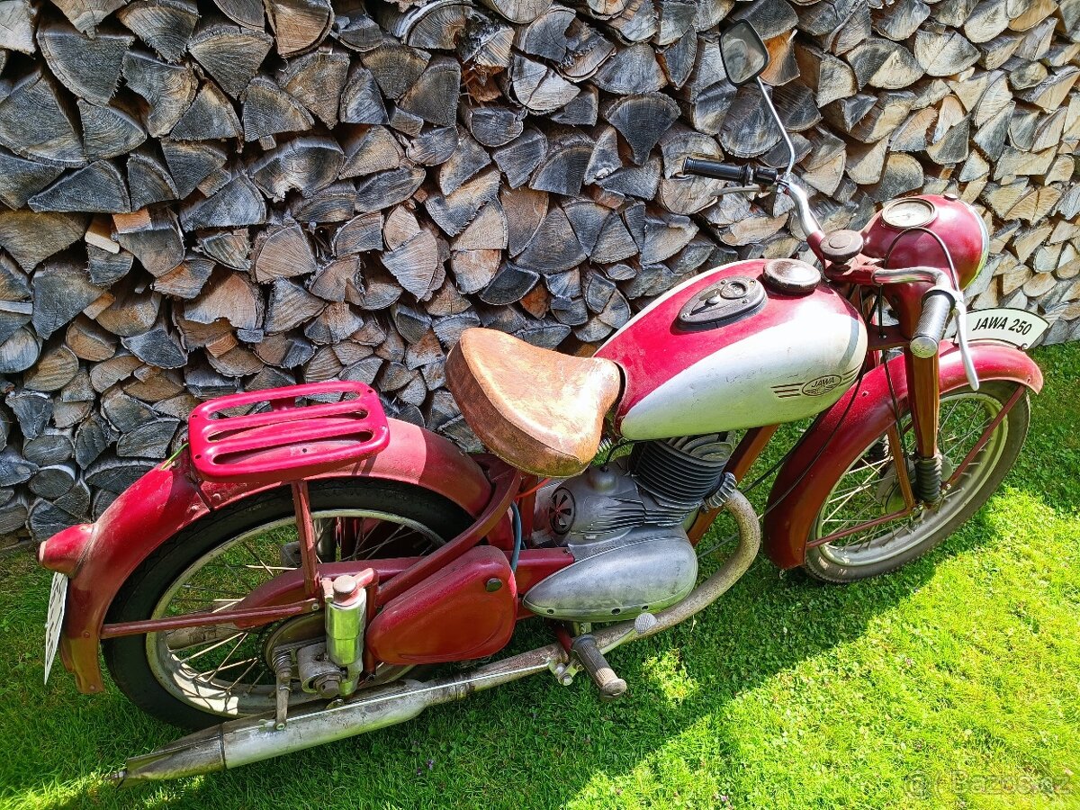 Jawa Pérák 250 po GO motoru s doklady 1951 - 6