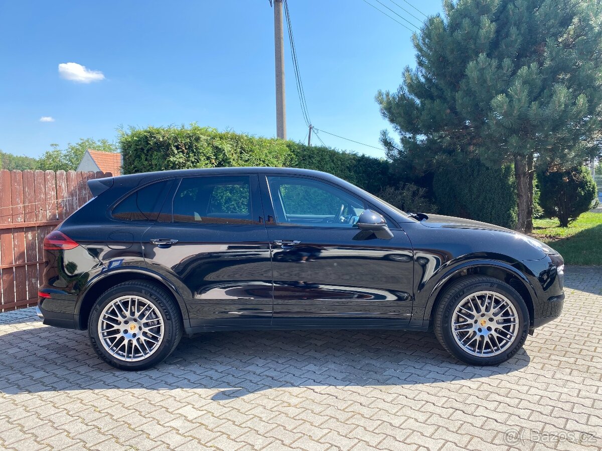 Porsche Cayenne Diesel PLATINUM - 2018, 1. majitel - 6
