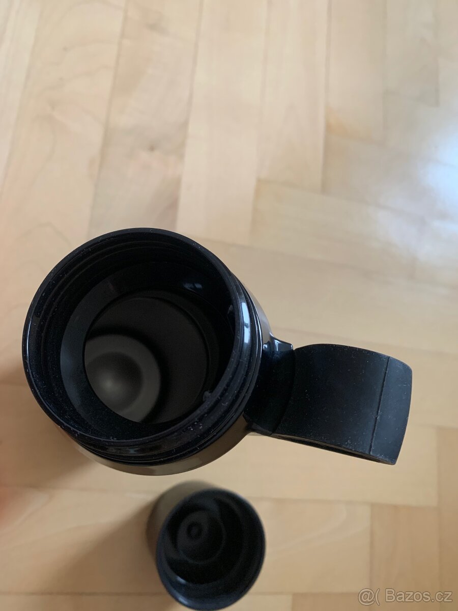 Černá ocelová lahev AirUp - 6