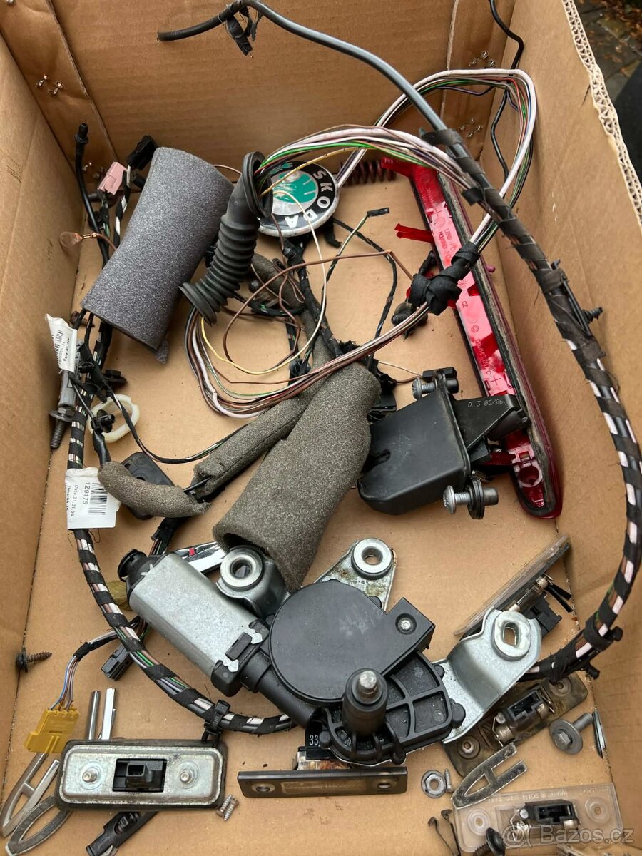 Páté dveře Škoda Octavia 2 facelift 9452 - 6