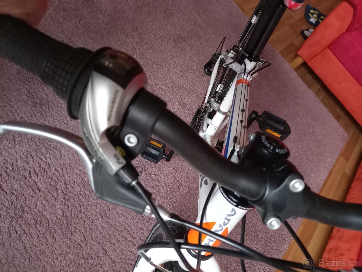 Lehké dětské kolo (hliník) Apache Buffalo 24 - 6