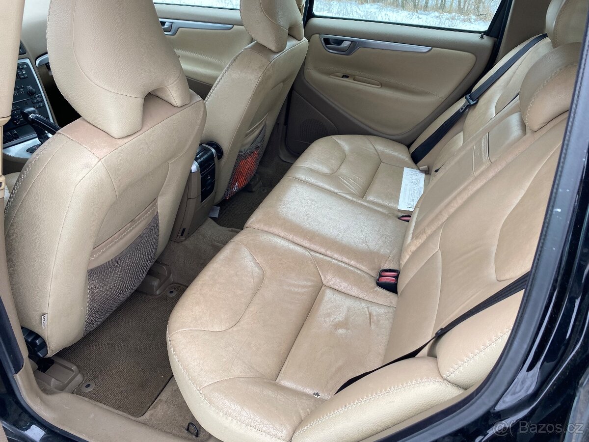 Volvo XC70 - 6