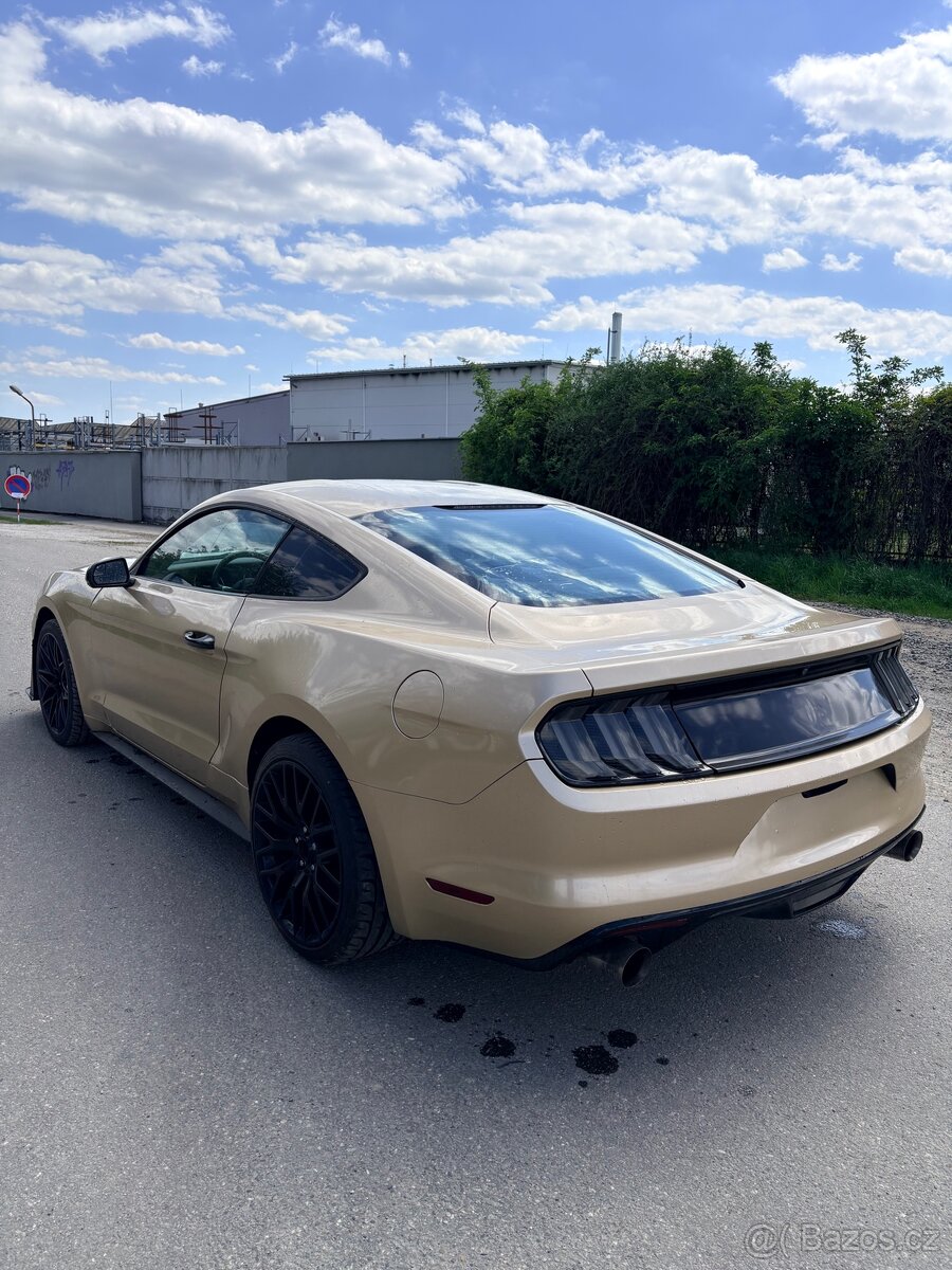 Ford mustang 5.0 V8 GT - 6