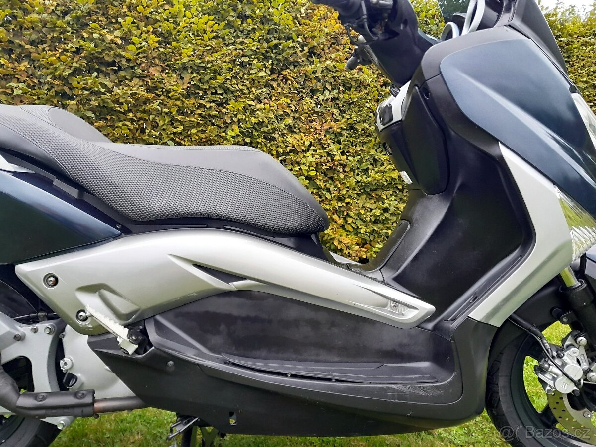 Yamaha X max 125i - 6