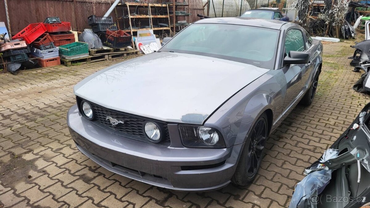 Ford mustang GT 4,6 v8 - 6