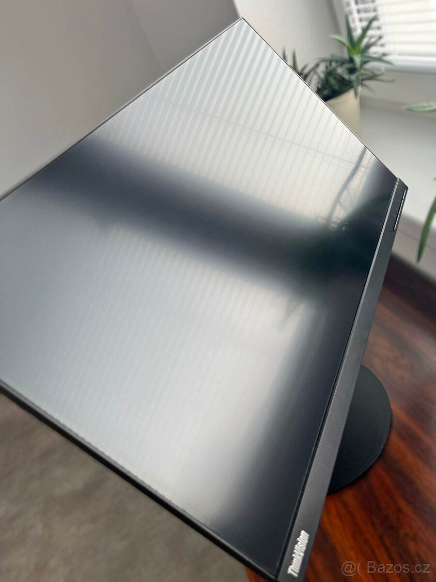 Lenovo ThinkVision P24q-10 IPS 2560x1440px - 6