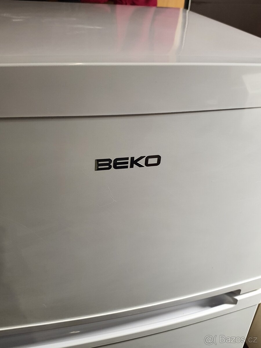 jako NOVÁ A+ lednice s mrazákem BEKO 124cm - 6