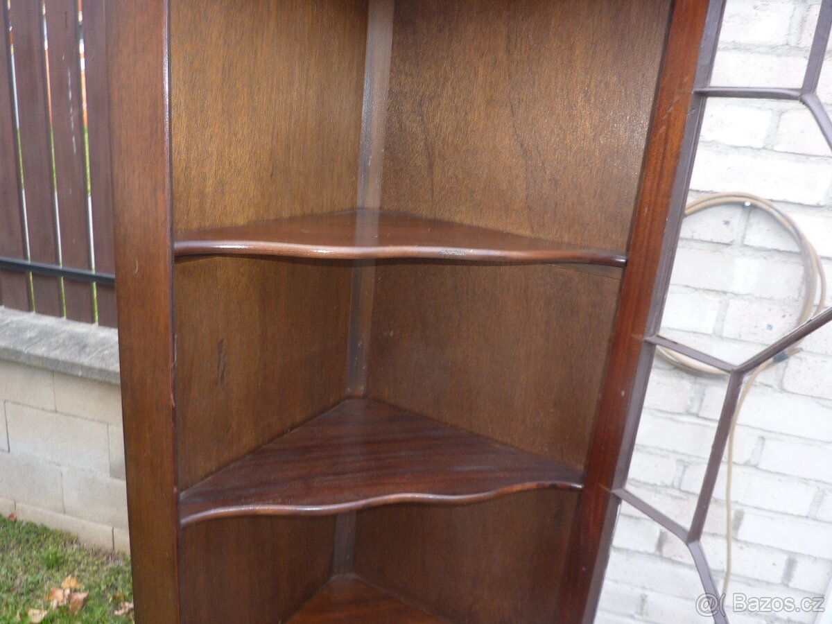 Rohová vitrína 46 x 46 cm - 6