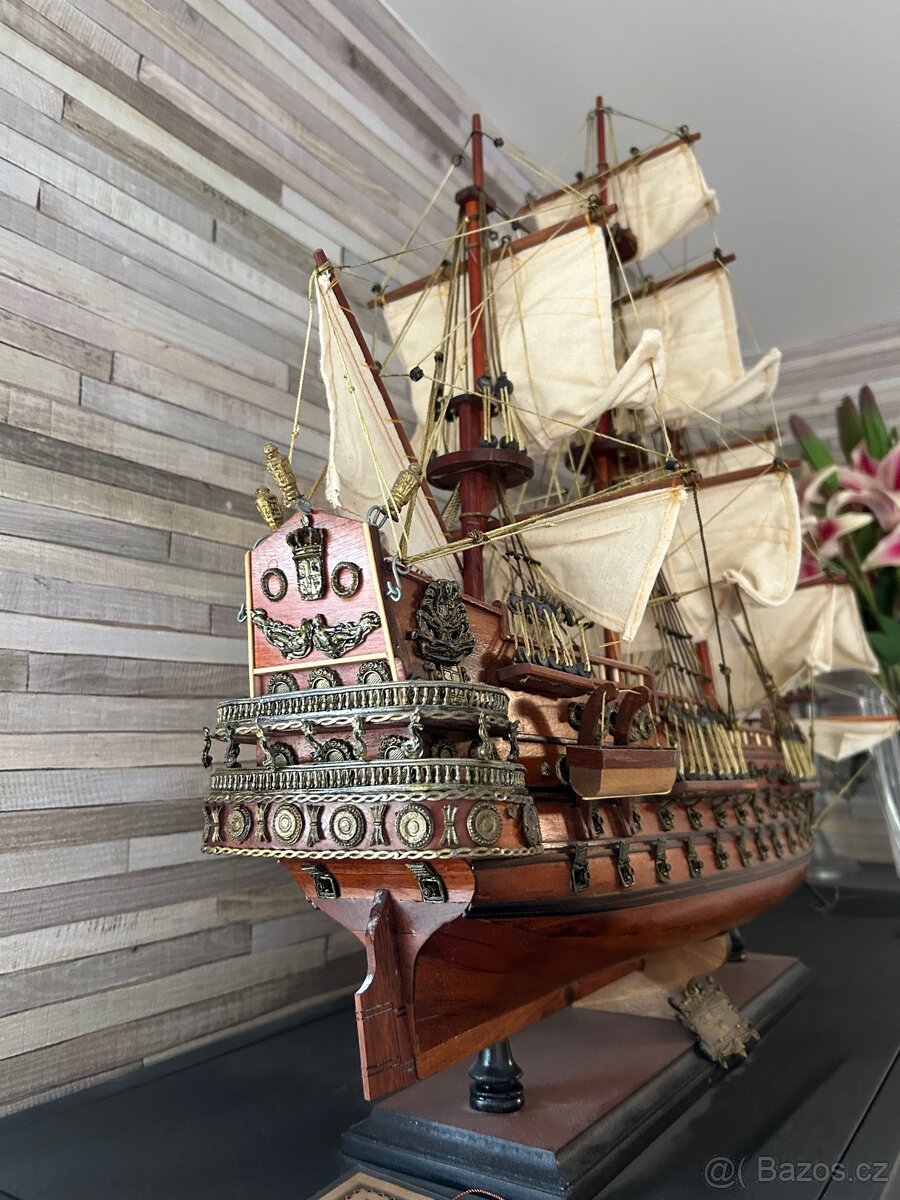 luxusní dekorativní dřevěný model válečné lodi - 6