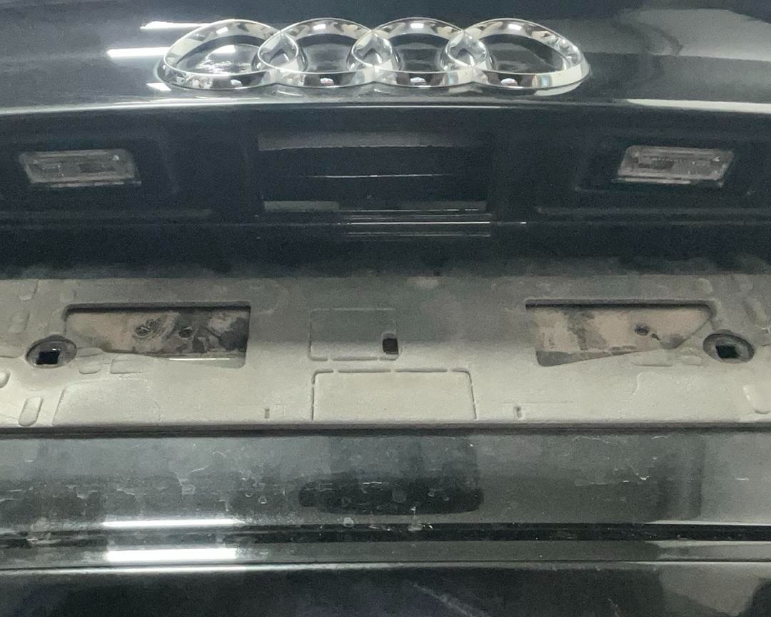 Páté dveře černá metalíza LZ9Y Audi A5 8T Sportback S-line - 6