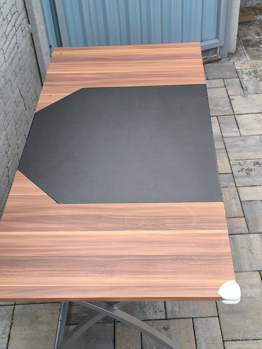 Prodám psací stůl (PC stůl) - 6