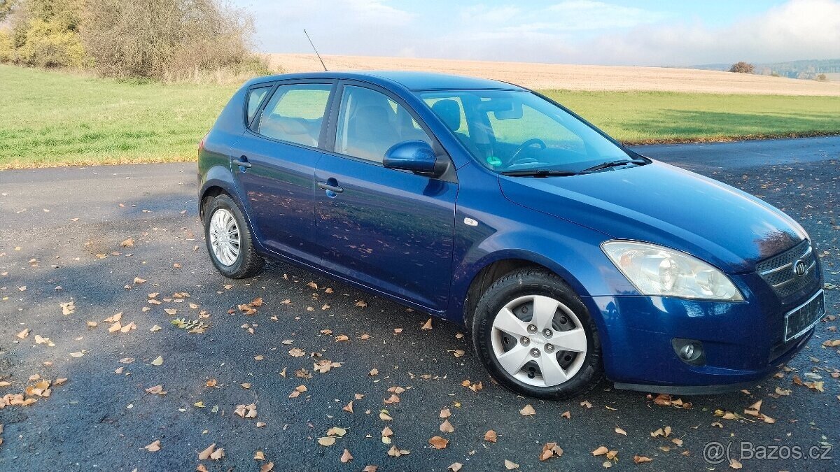 kia ceed 1,4 16V -107tis.km - 6