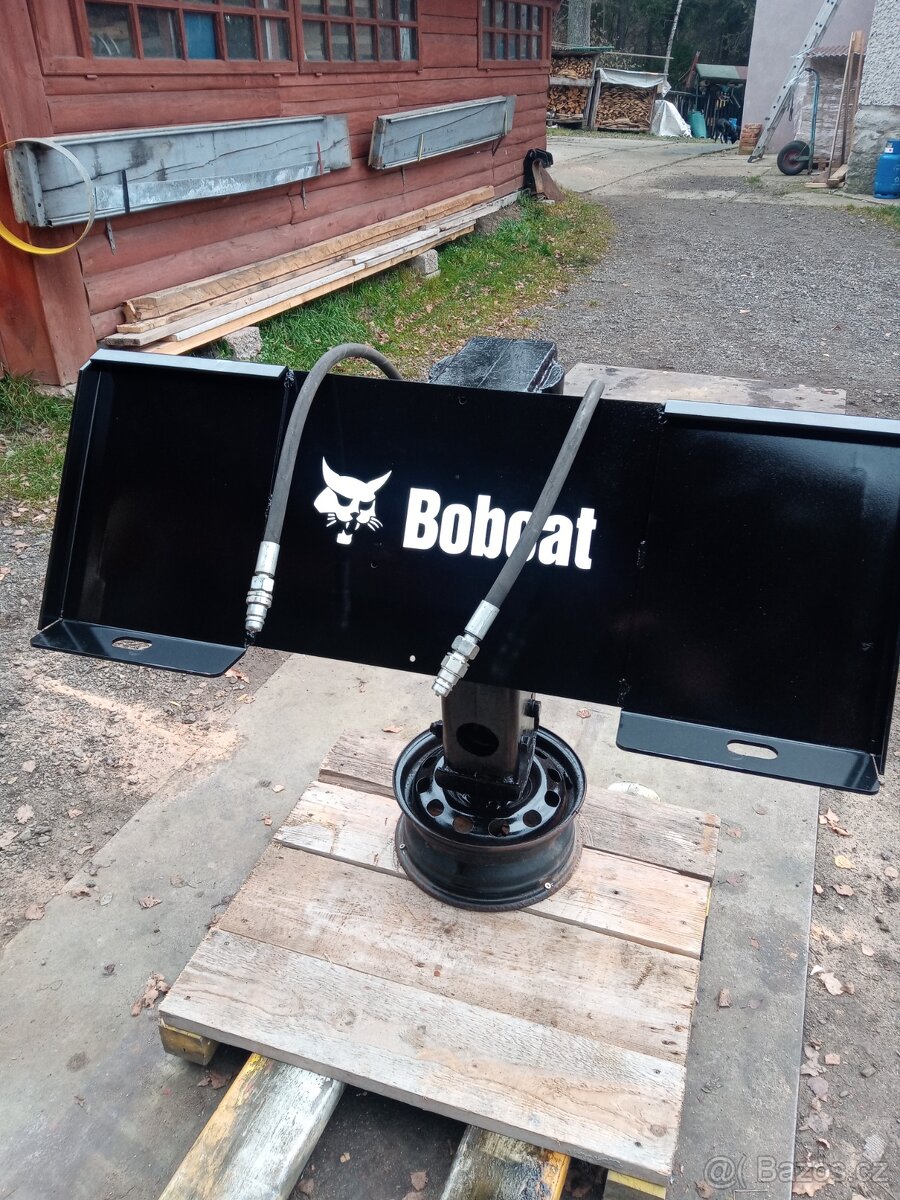 Kladivo na bobcat - 6