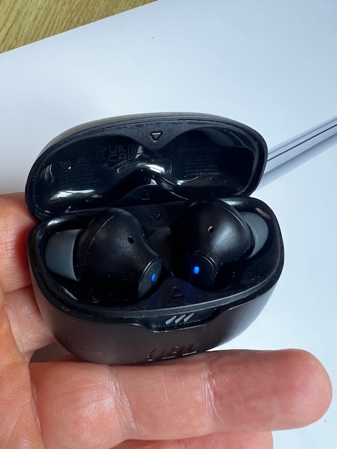 Bezdrôtové slúchadlá s mikrofónom JBL Tune Beam /best cena/ - 6