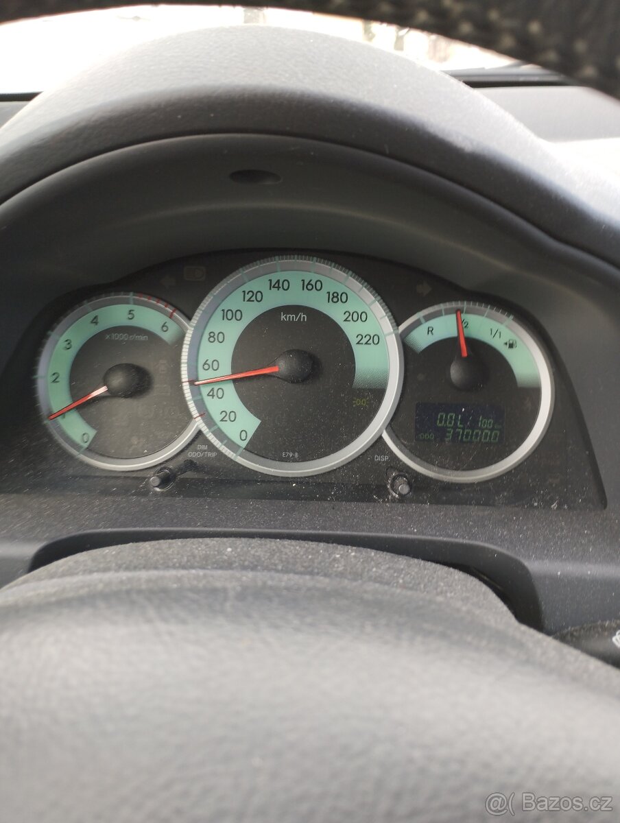 Prodám Toyota Corolla Verso - 6