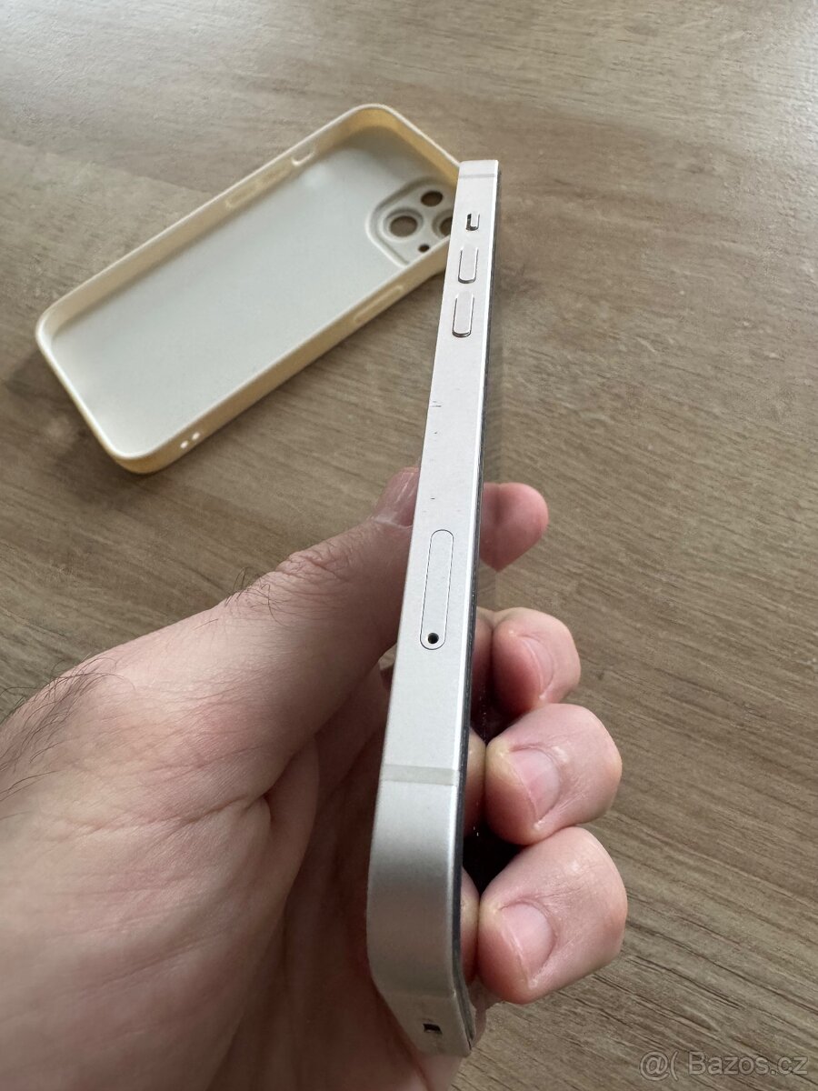 Apple iPhone 13, 128gb s příslušenstvím - 6