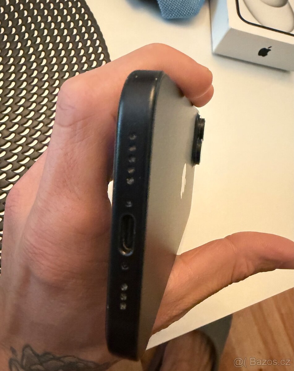 IPhone 15 - 6