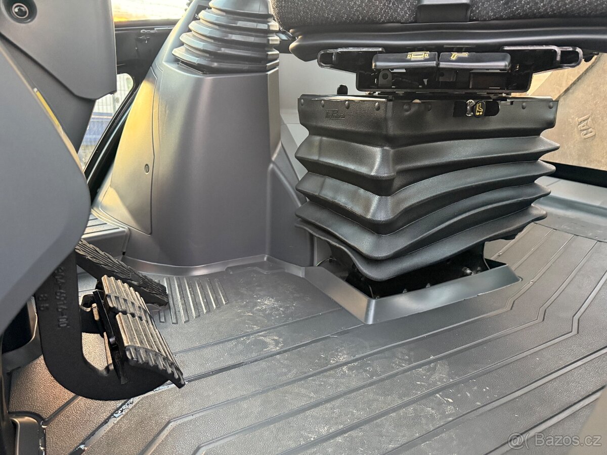 Caterpillar 432 / 2020 , 680 hrs traktorbagr - 6