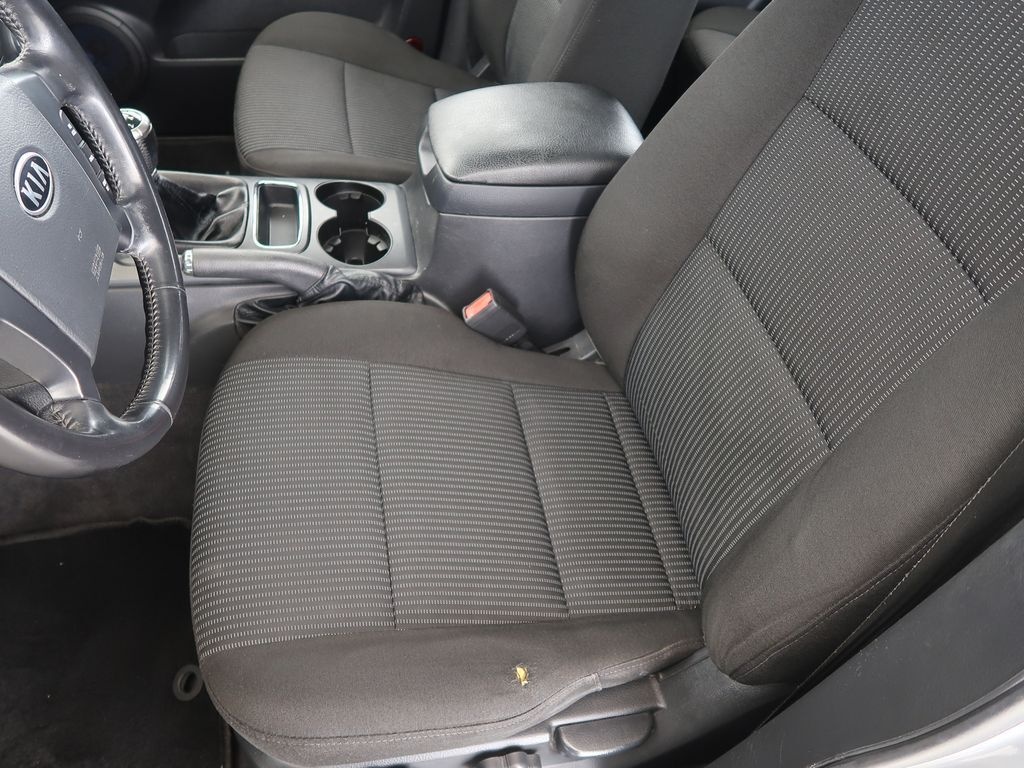 Kia Sorento 2.5CRDi,125kW,Manuál,4x4 - 6