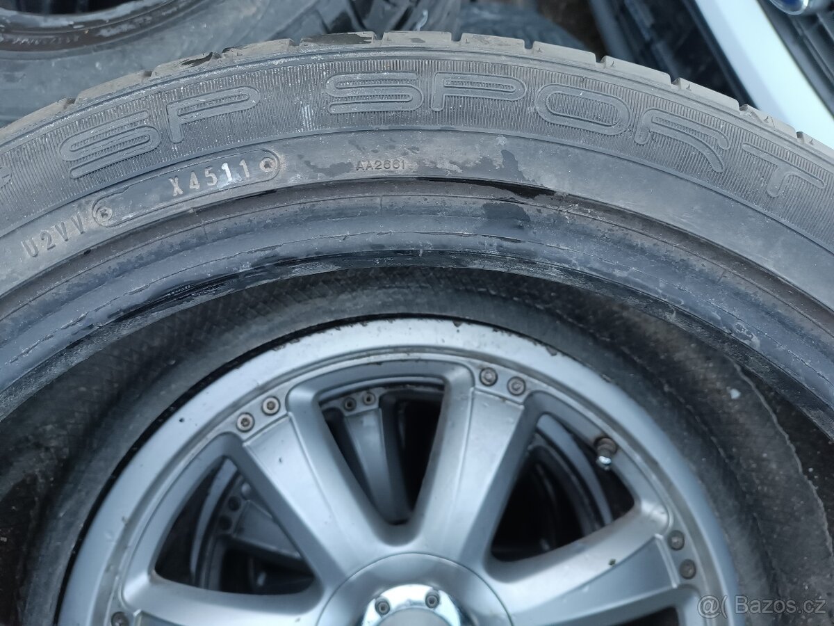 Prodám Dunlop SP Sport 235/45 r18 - 6