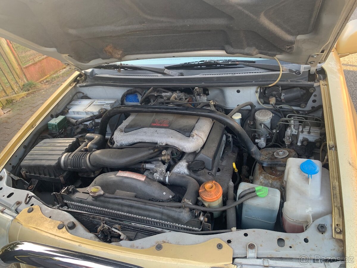 Suzuki Grand Vitara 2,5 V6 - 6