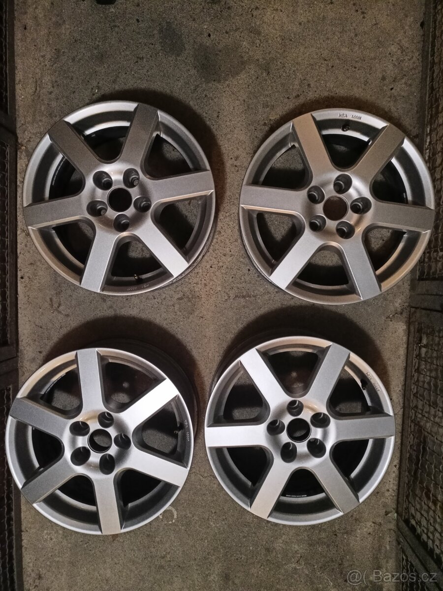 Lité disky 7Jx16H2 z Passatu B5,5 - 6