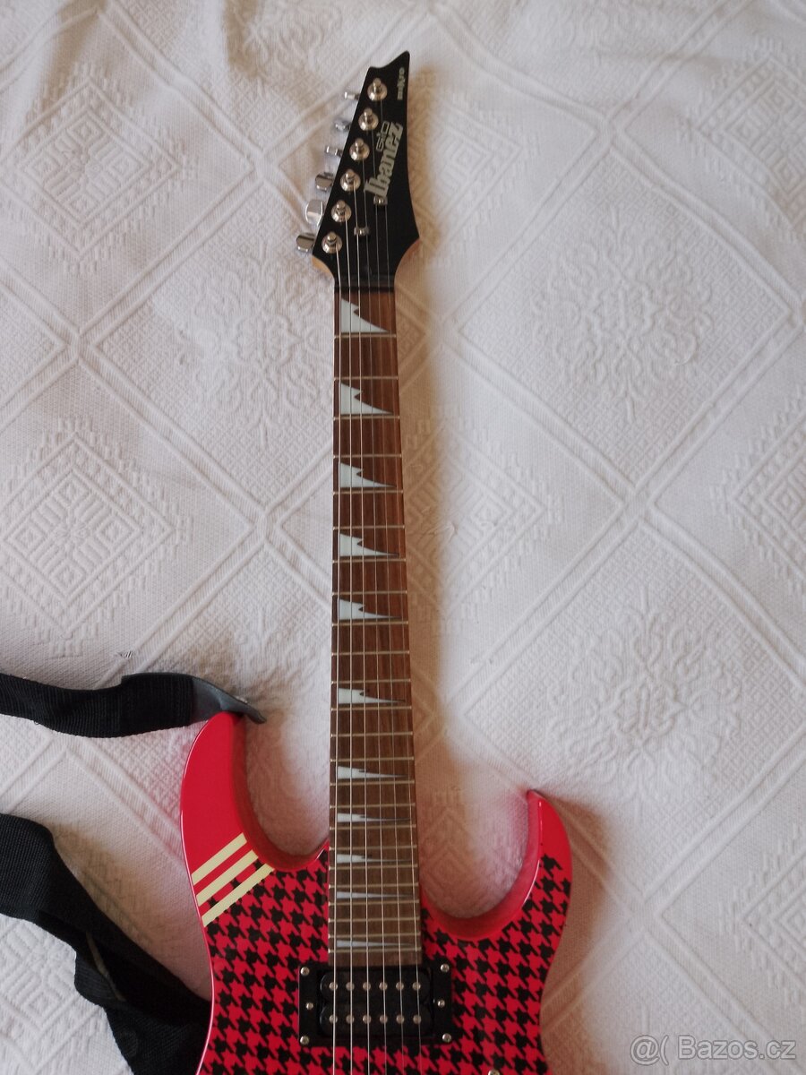 elektricka gitara IBANEZ gio MIKRO + obal Ibanez - 6