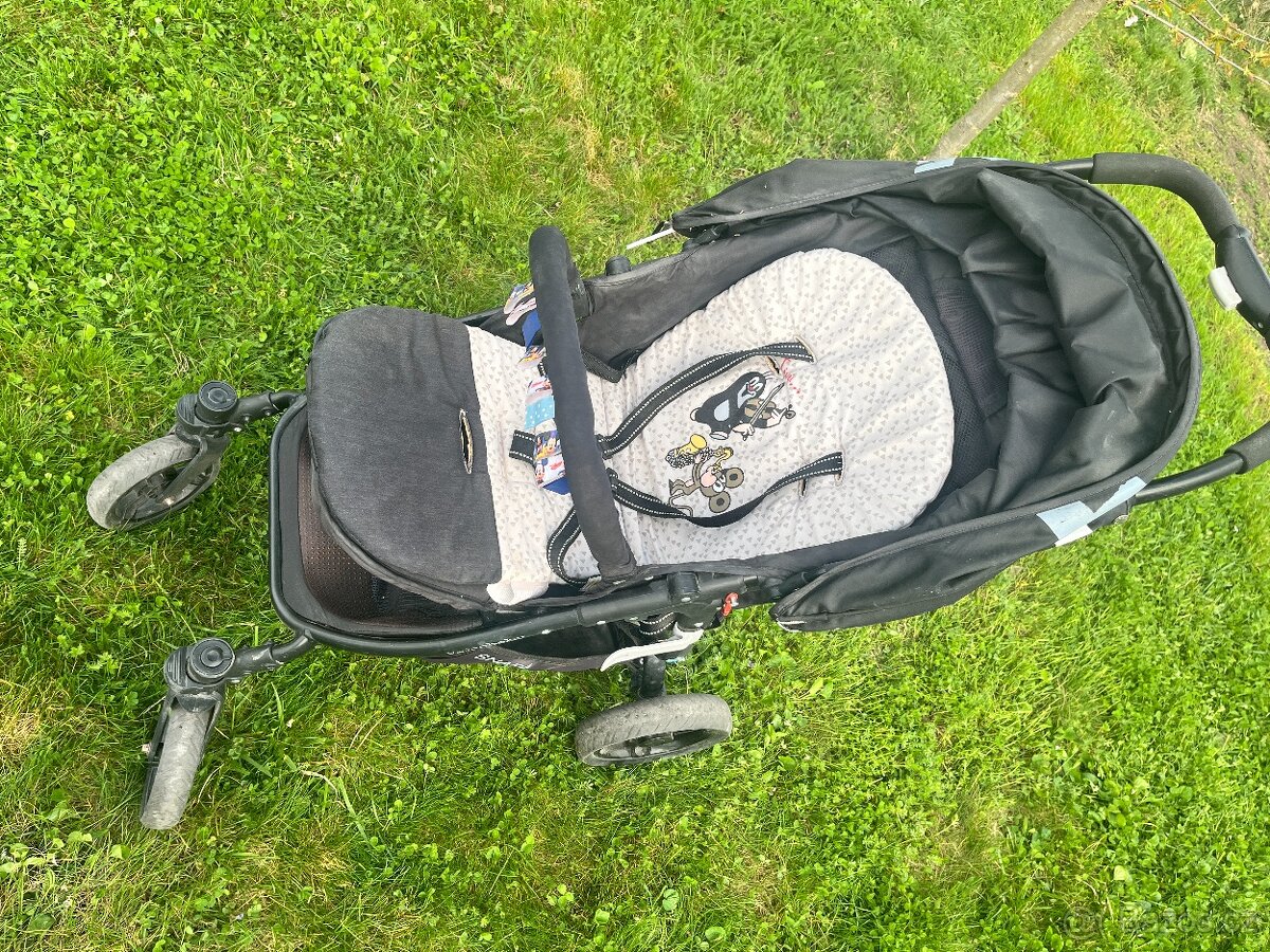 Sportovní kočárek VALCO Snap 4 – lehký, skladný, pohodlný - 6