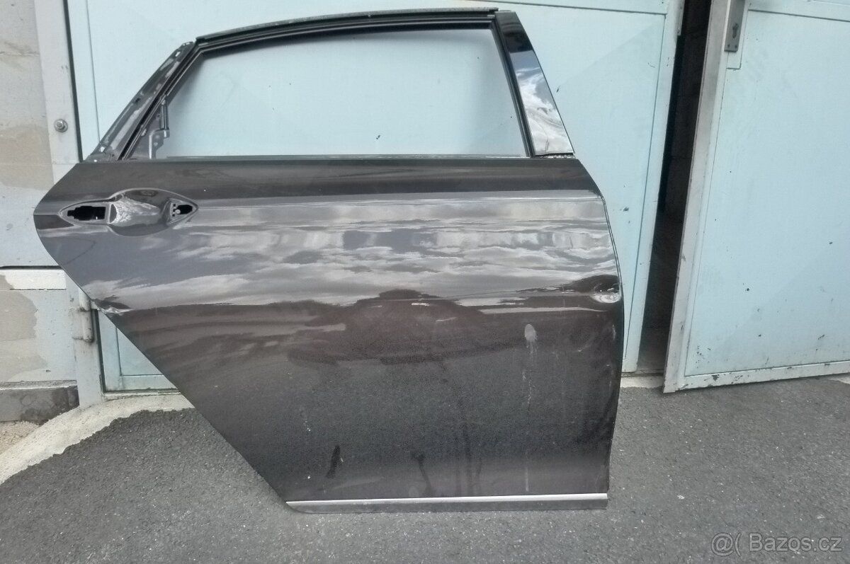 Hyundai Genesis - 6