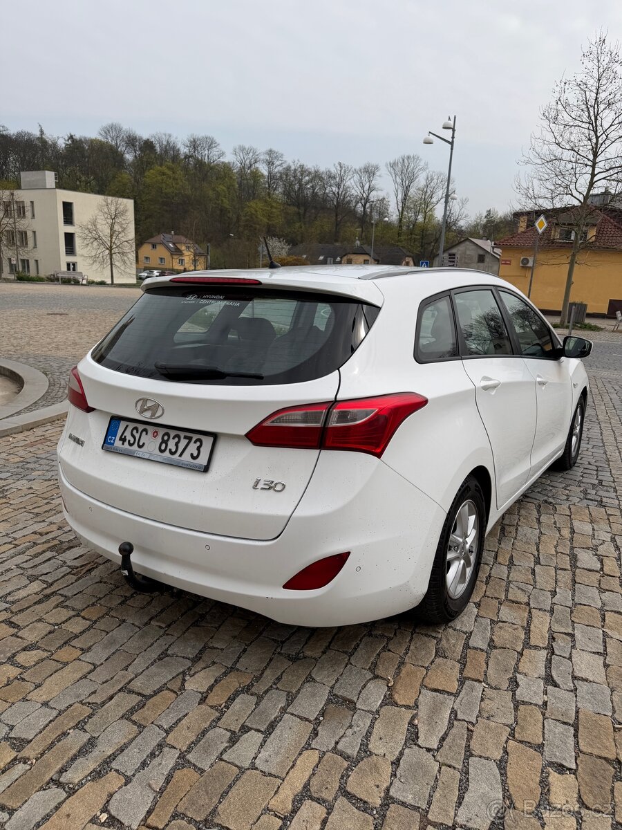 Hyundai i30 combi 1.6TDi 2017 - 6